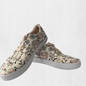 Floral Beige Women's Sneakers by Chula